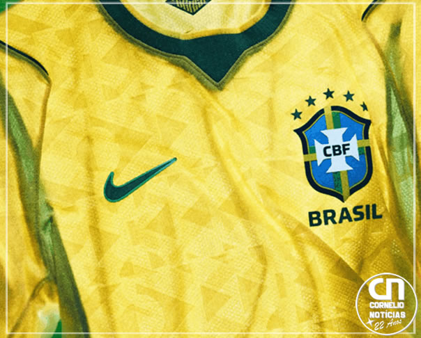 Novo uniforme da seleção brasileira de futebol vira piada nas redes sociais