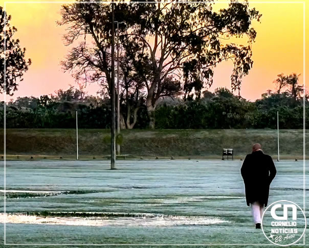 Paraná tem geada e registra temperaturas mais baixas do ano até o momento
