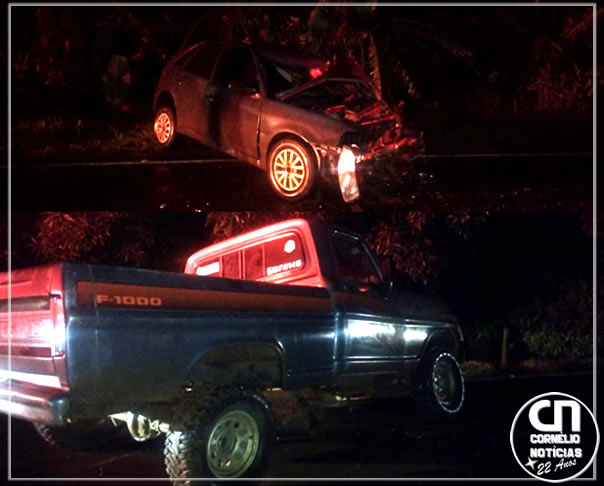 Colisão entre veículos na PR-092 deixa dois motoristas feridos