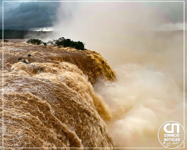Cataratas impressionam com vazão quase cinco vezes maior que a média