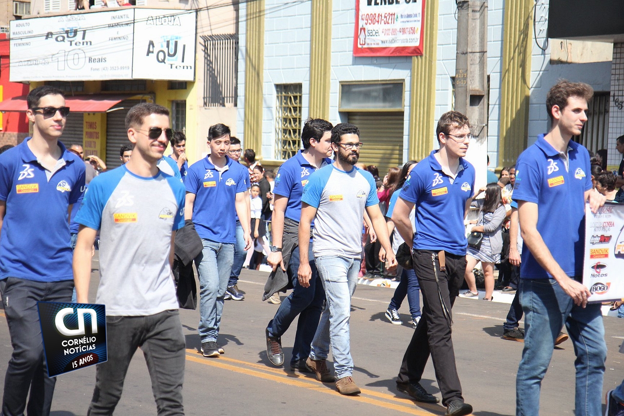 Tradicional desfile encerrou as comemoração da Independência do Brasil, em Cornélio Procópio